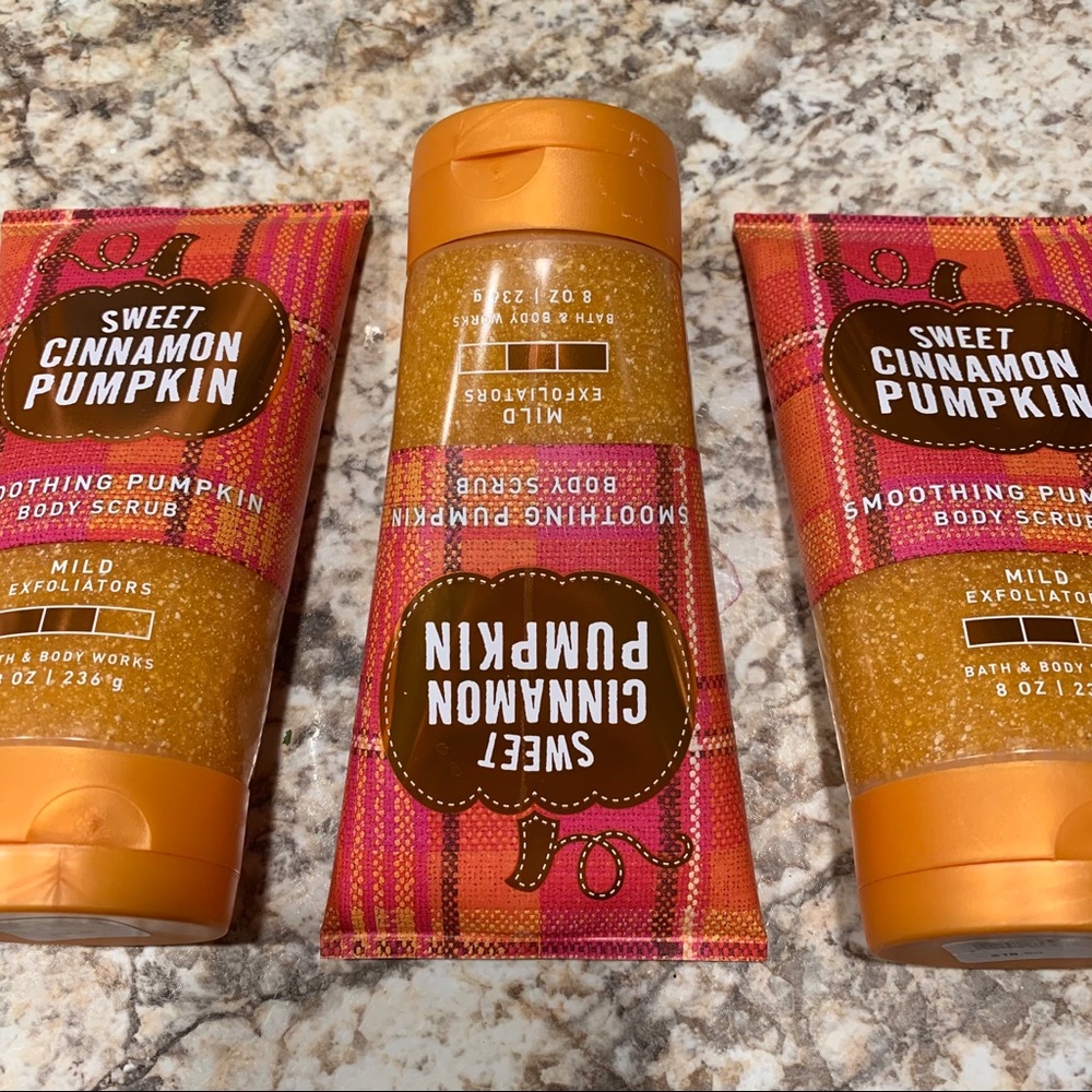 Bath & Body Works Sweet Cinnamon Pumpkin Scrub